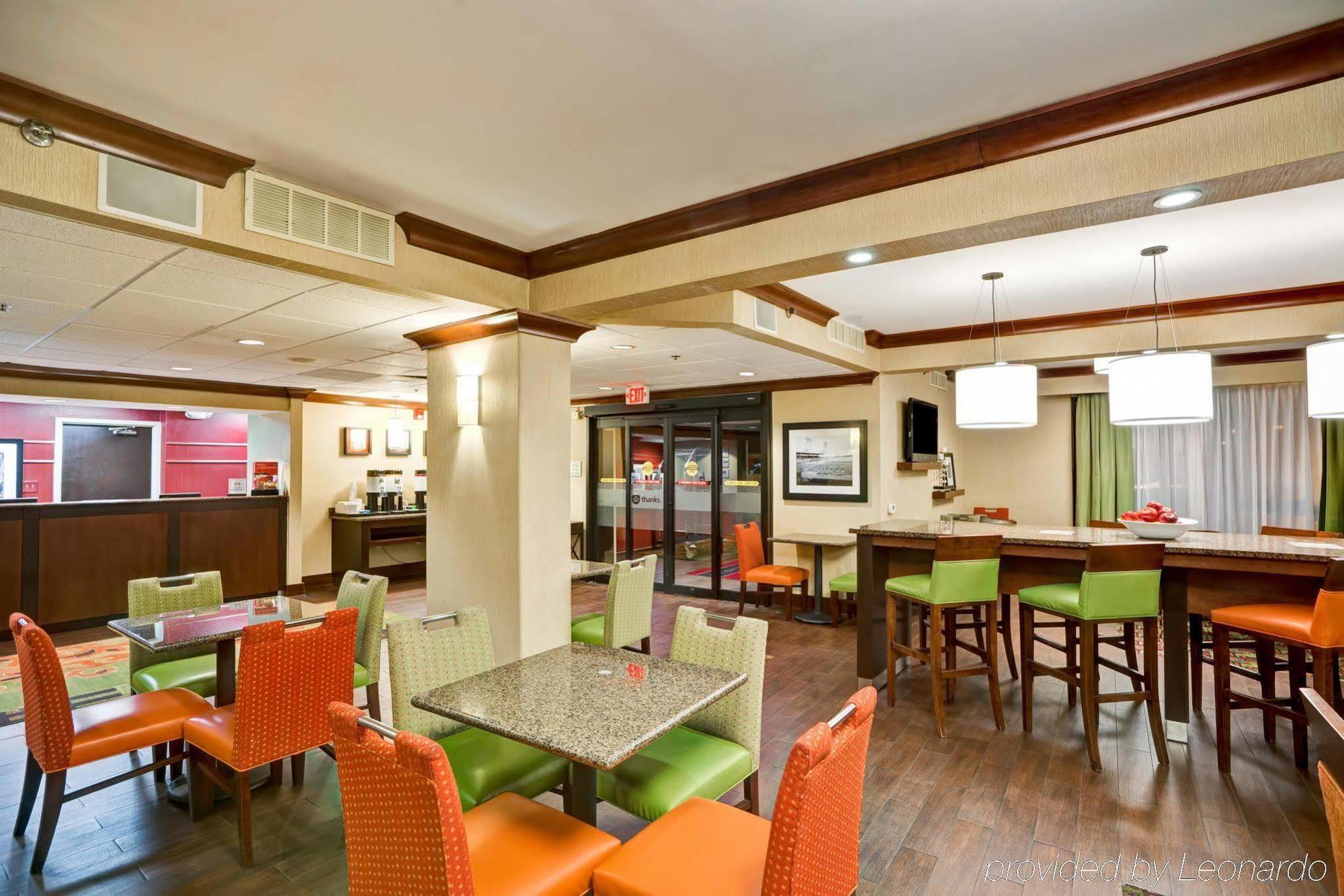Hampton Inn Birmingham/Mountain Brook מראה חיצוני תמונה